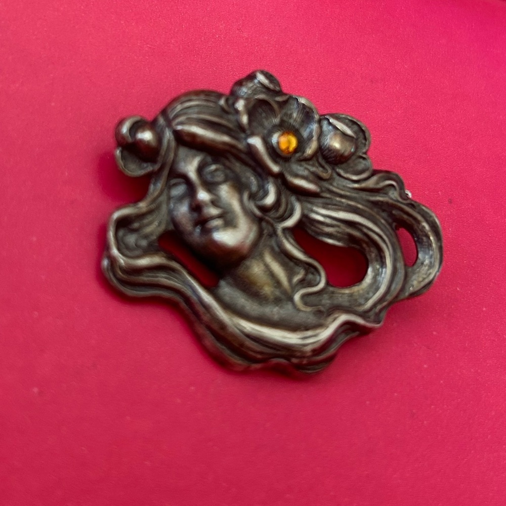 Vintage Art Nouveau Brooch William Kerr (?) stamped D. Lowell Boston